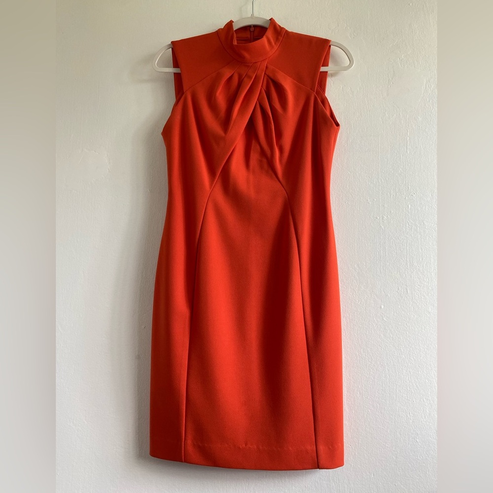 Calvin Klein Pencil Mini dress Twisted  top Size 4 Classic Dressy